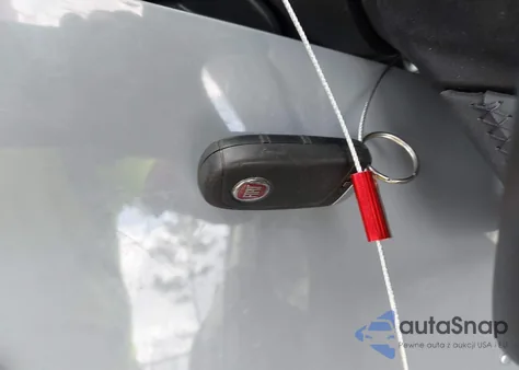 2016 Fiat 500X Trekking z USA, uszkodzony, nr VIN ZFBCFXCT9GP338964